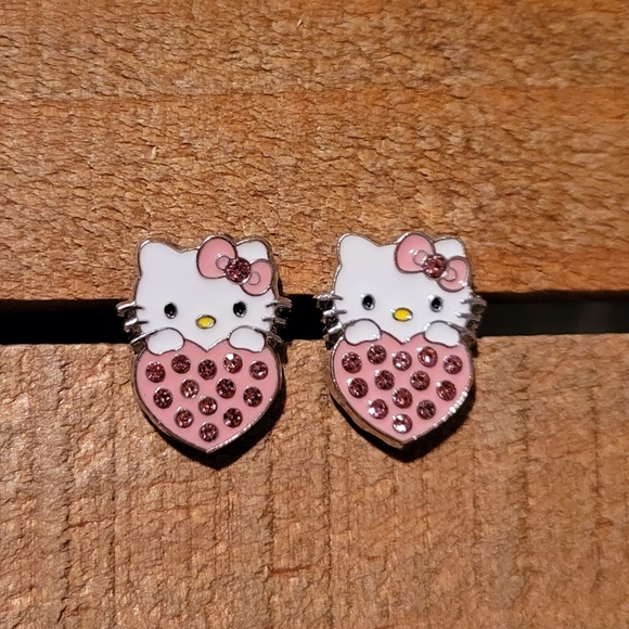 boutique Jewelry - 💟 Hello Kitty Rhinestone Studs